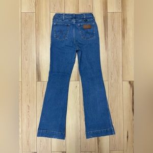 28x34 Wrangler highrise trouser